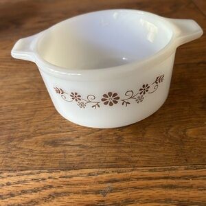 Vintage Dynaware PYR-O-REY PYREX Custard Cup Dish Milk Glass Brown Daisy Flower